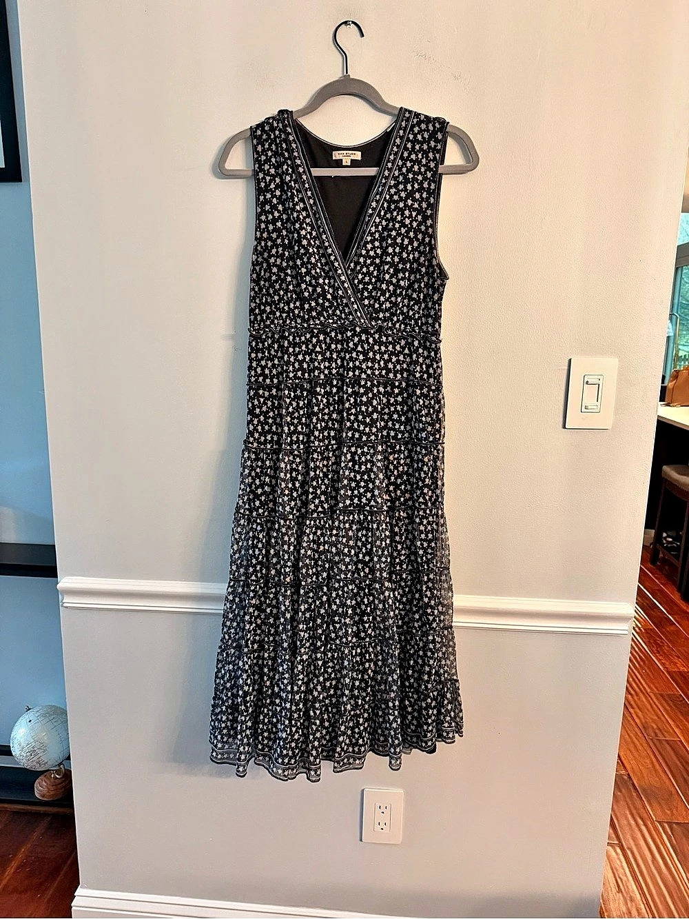Max Studio Dress in Black & White Size Large Like New